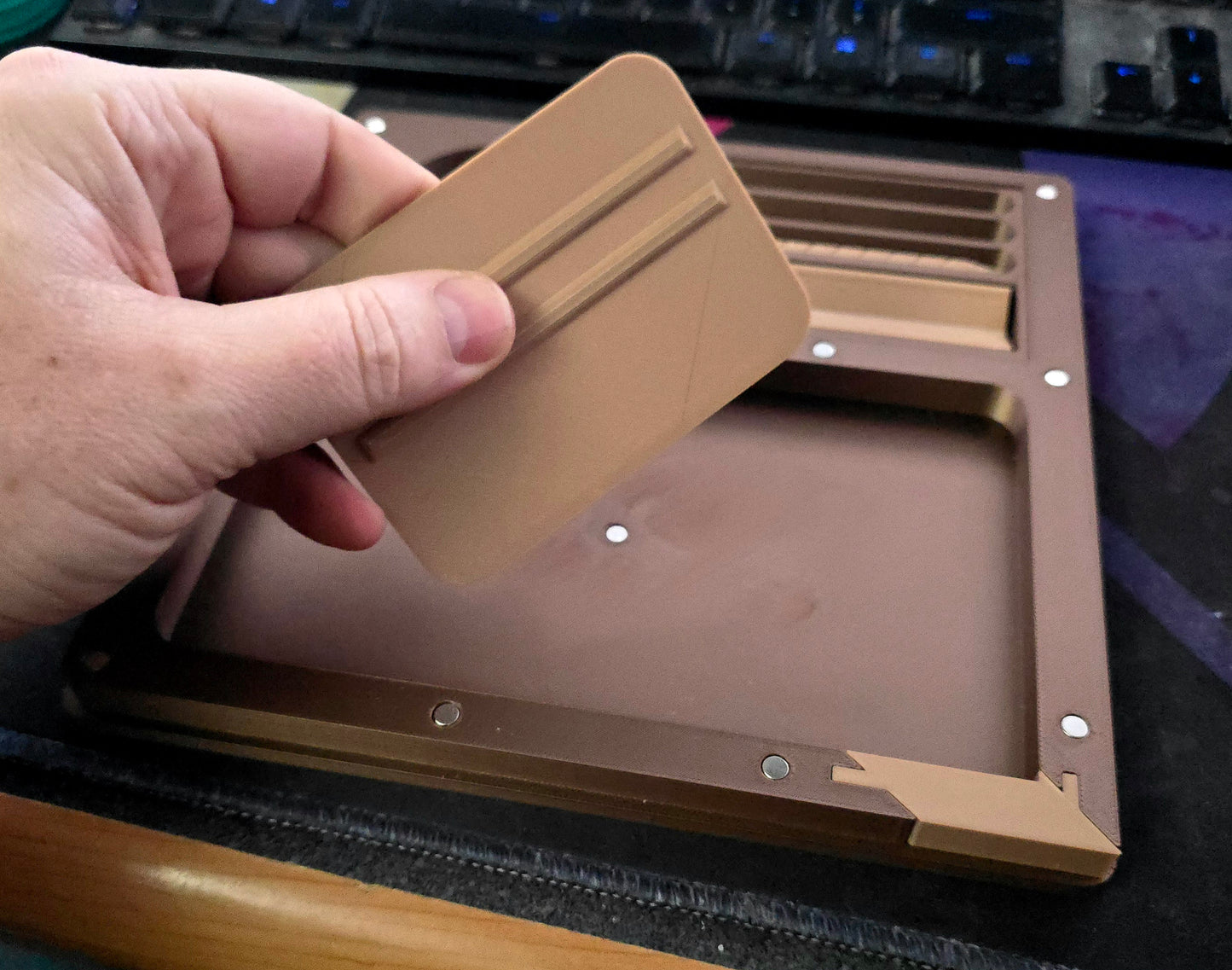 Rolling Tray with Tools - 3D Printing Files